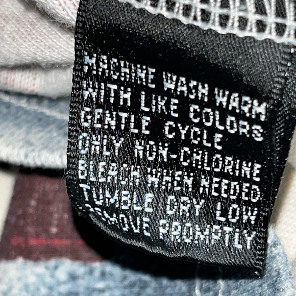 Vintage Northcrest Red and Cream T-Shirt - Picture 4 of 4